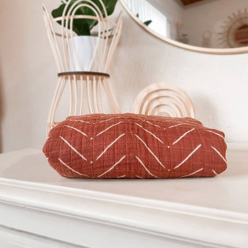 slide 4 of 7, Itzy Ritzy Muslin Breastfeeding Boss Nursing Cover - Rust, 1 ct