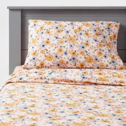 Full Vintage Floral Print Cotton Kids' Sheet Set - Pillowfort™