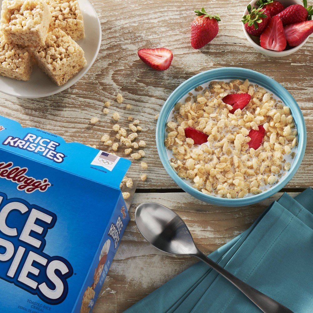 slide 8 of 10, Kellogg's Rice Krispies Cold Breakfast Cereal, 8 Vitamins and Minerals, Rice Krispies Treats, Original, 18 oz