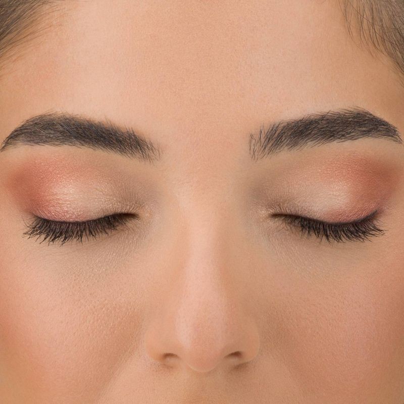 slide 7 of 13, Mineral Fusion Fade Resistant Eyeshadow Palette - Romantic Getaway - 0.25oz, 0.25 oz