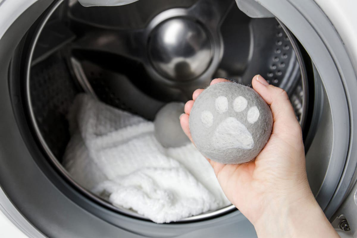 slide 9 of 17, Broxan Printed Wool Dryer Balls, Assorted Paw, 1 ct