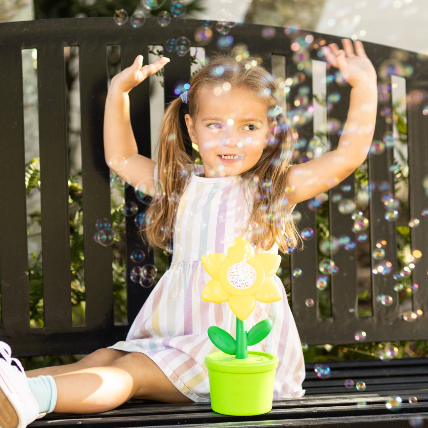 slide 5 of 5, Maxx Bubbles Bubble Blooms, 1 ct