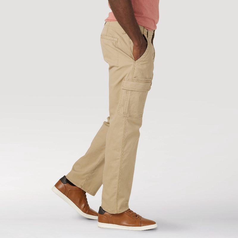 slide 8 of 8, Wrangler Men's Relaxed Fit Flex Cargo Pants - Khaki 32x34, 1 ct
