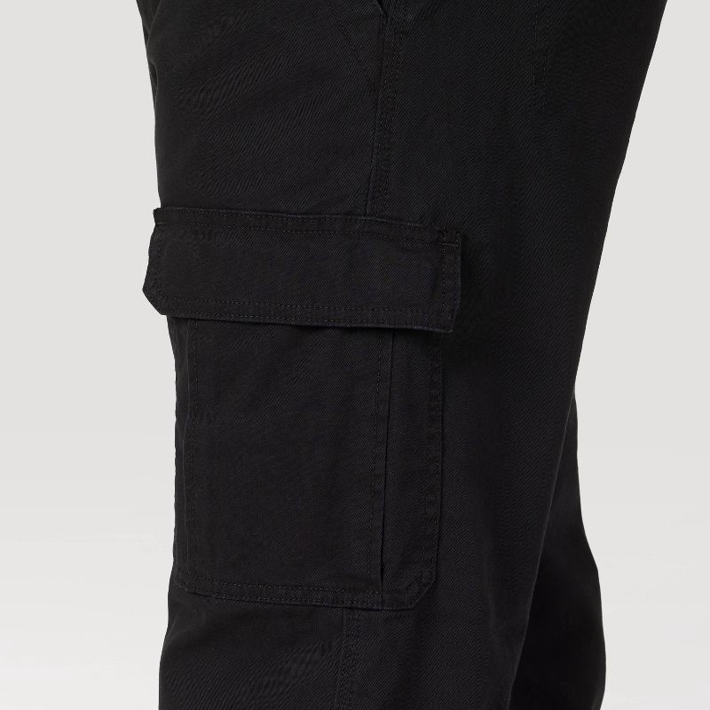 slide 8 of 8, Wrangler Men's Relaxed Fit Flex Cargo Pants - Black 36x34, 1 ct