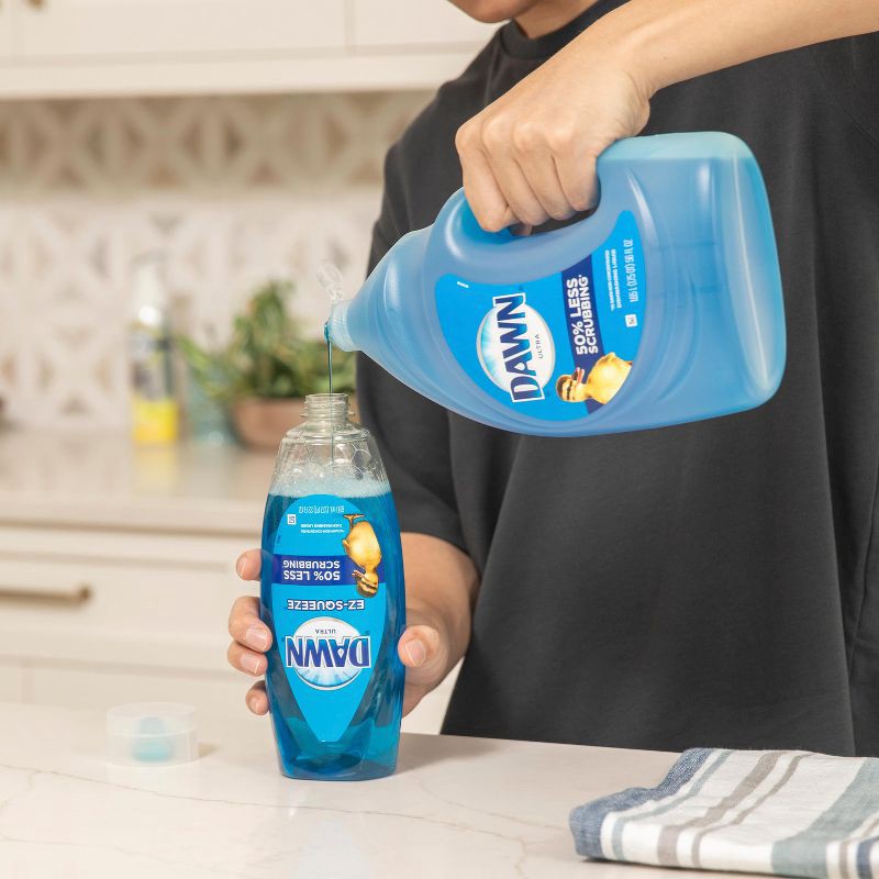 slide 9 of 15, Dawn Ultra Clean Scent Ez-Squeeze Dishwashing Liquid Dish Soap - 14.7 fl oz, 14.7 fl oz