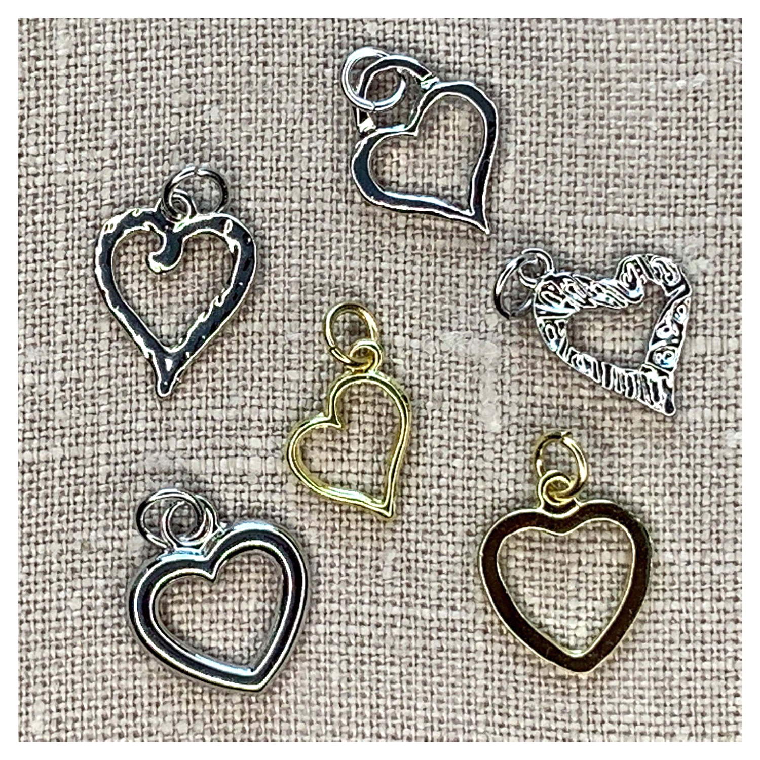 slide 2 of 2, Classic Heart Charms, 6 ct