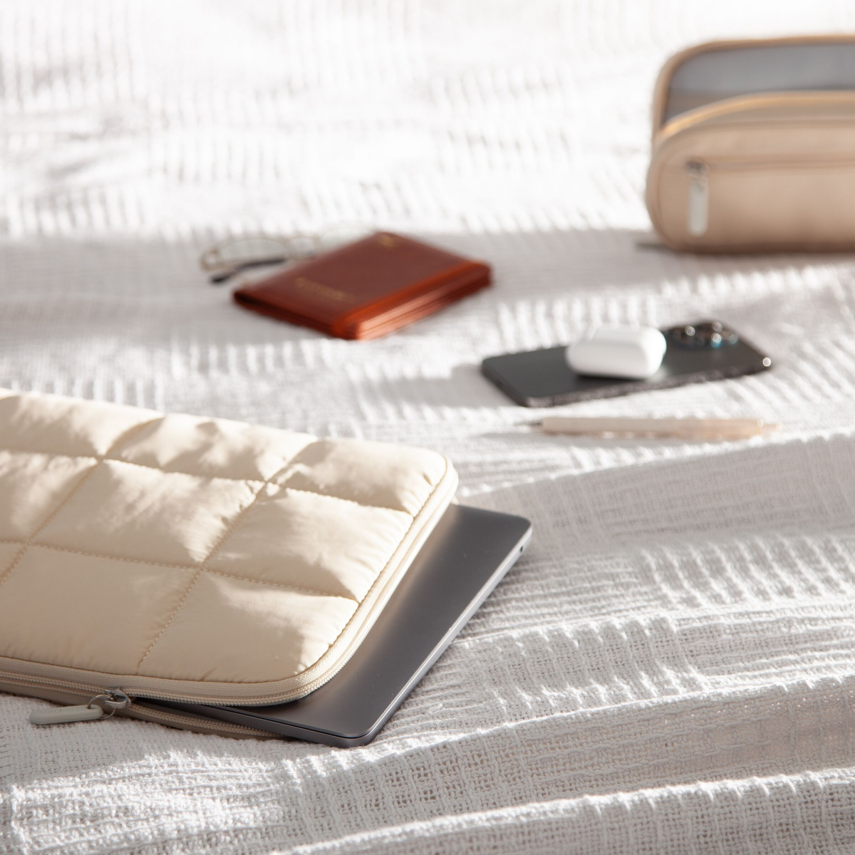 slide 2 of 4, U Brands Medium Nylon Puffer Zipping Laptop Sleeve Case, 9.75" x 13.5", Sand, 1 ct