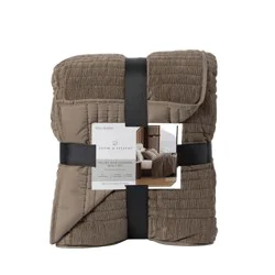 Room & Retreat Velvet Rice Channel Quilt Set, Full/queen