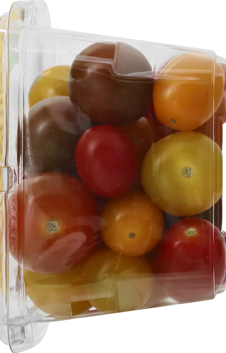slide 8 of 9, Signature Farms Maverick Mix Medley Tomatoes, per lb