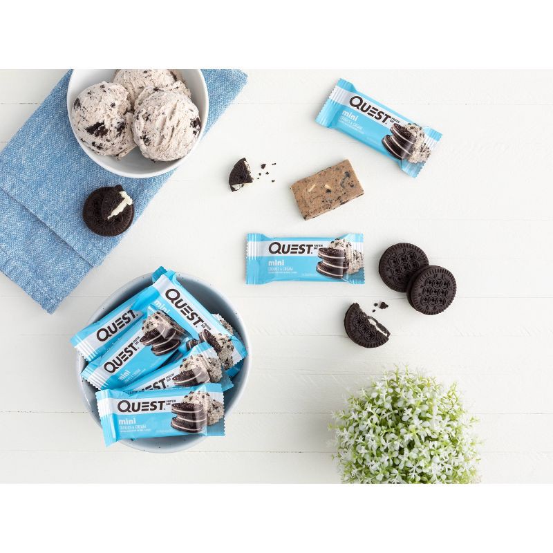 slide 5 of 5, Quest Nutrition Mini Bars - Cookies & Cream - 14ct, 14 ct