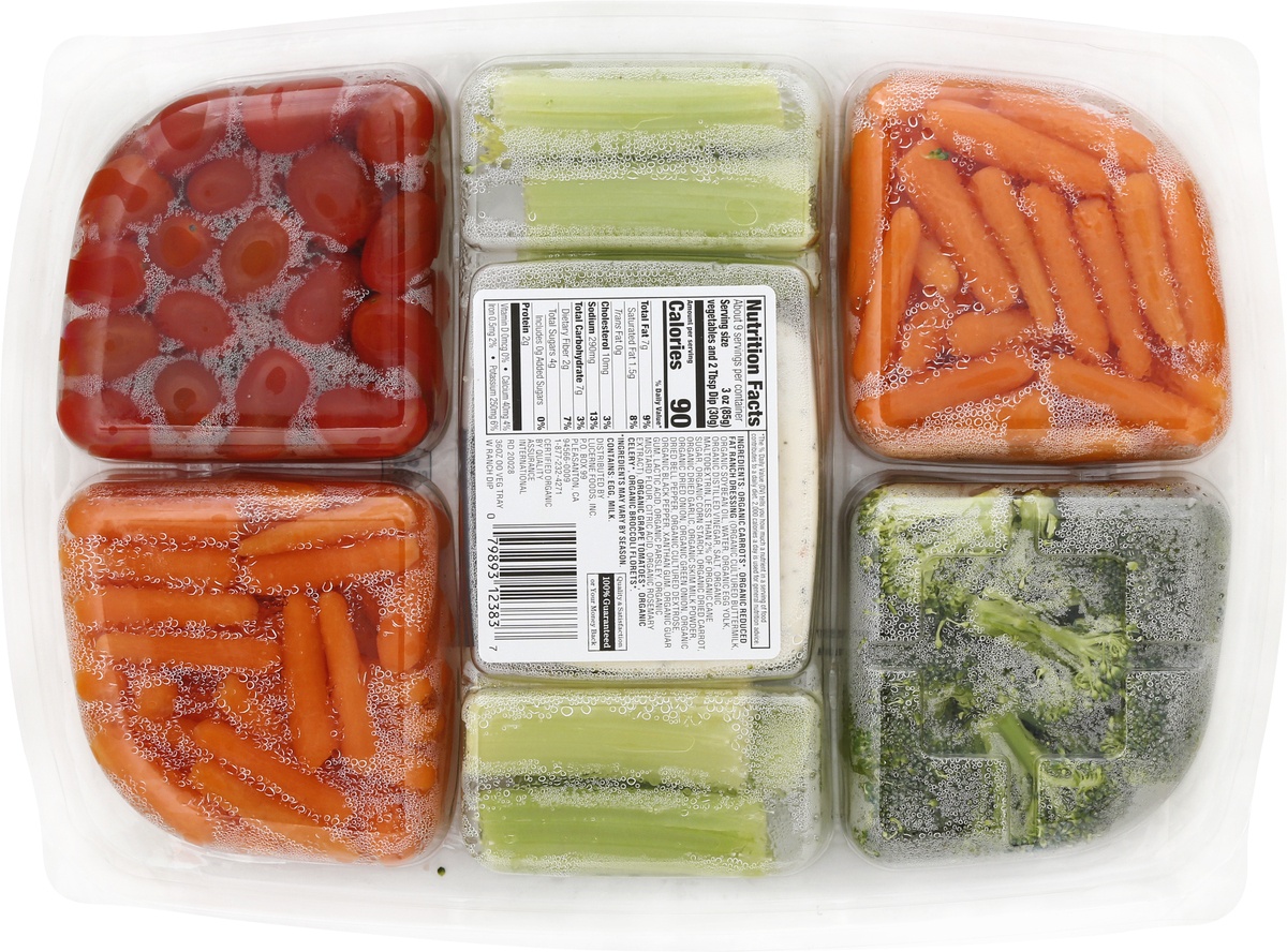 slide 4 of 7, O Organics O Orgnc Veggie Tray W/Dip, 36 oz
