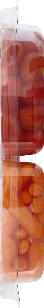 slide 5 of 7, O Organics O Orgnc Veggie Tray W/Dip, 36 oz