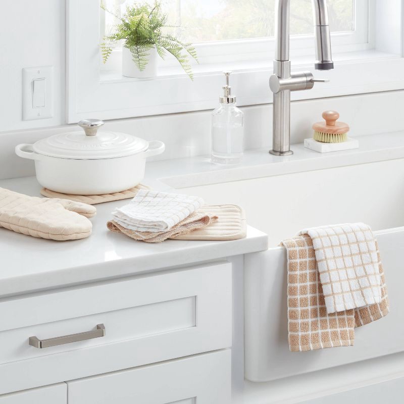 slide 2 of 3, 7pc Cotton Kitchen Textile Set Tan - Room Essentials™: Includes Oven Mitt, Kitchen Towels, Pot Holders, Dish Cloths, 7 ct