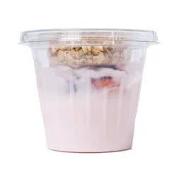 UNITED STRAWBERRY YOGURT PARFAIT