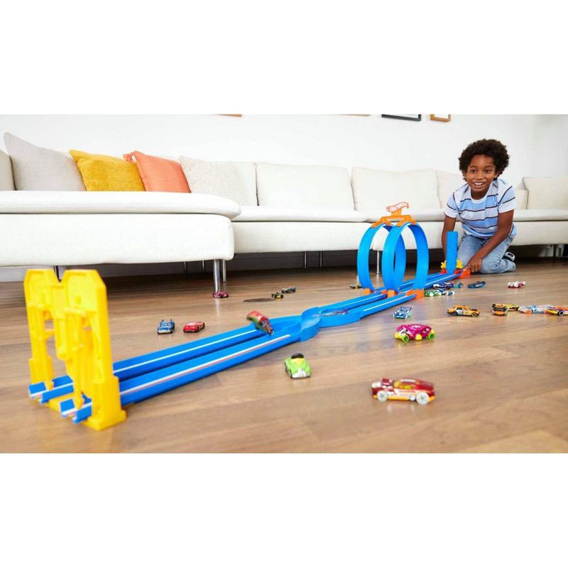 slide 13 of 13, Hot Wheels Ultra Hots Wild Drive Drag Race Trackset, 1 ct