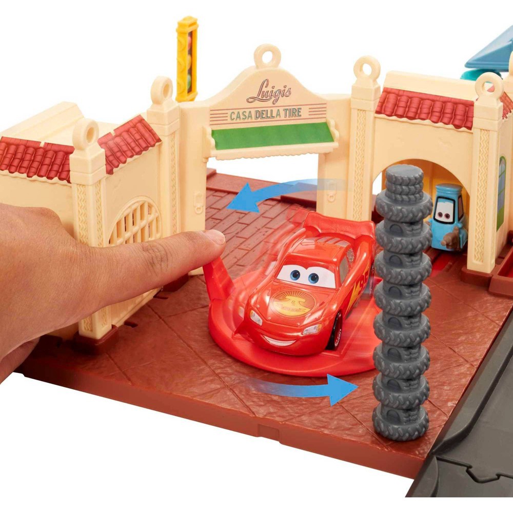 slide 2 of 6, Disney Pixar Cars Radiator Springs Tour Trackset, 1 ct