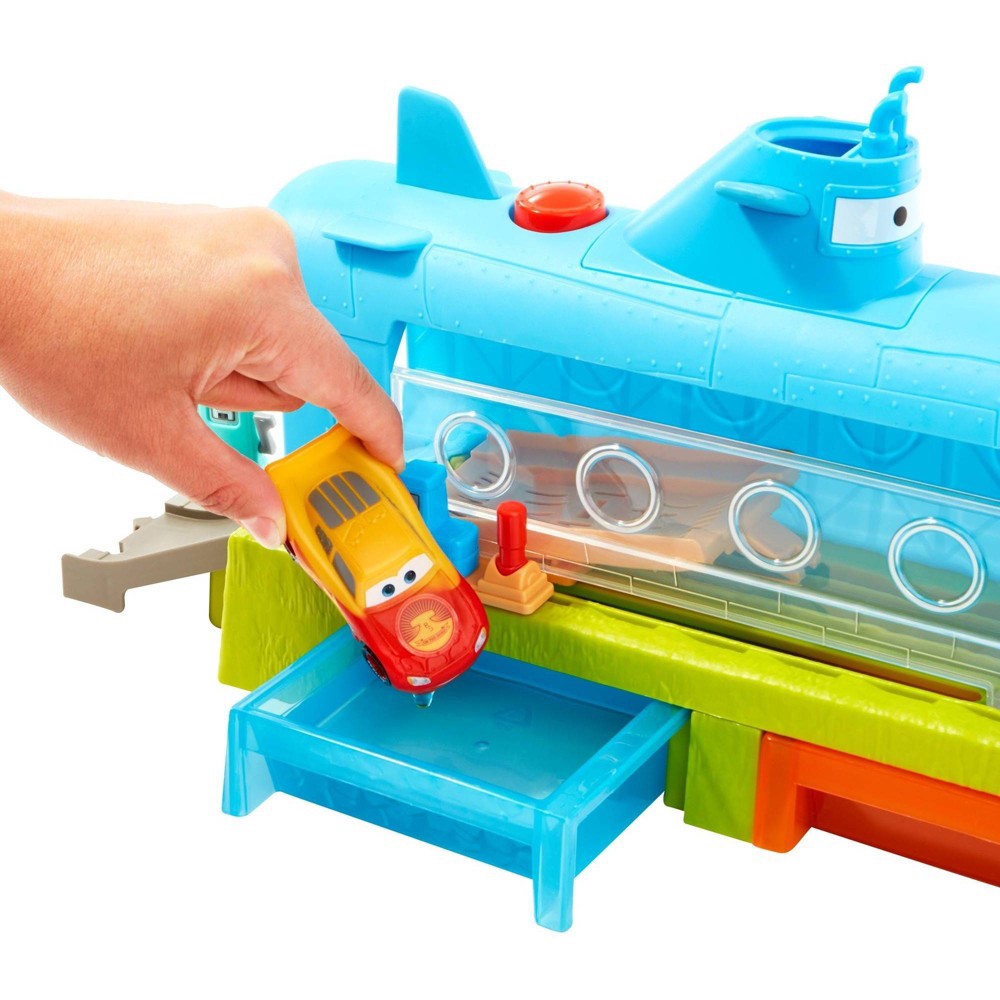 slide 3 of 6, Disney Pixar Cars Color Change Whale Car Wash Trackset, 1 ct