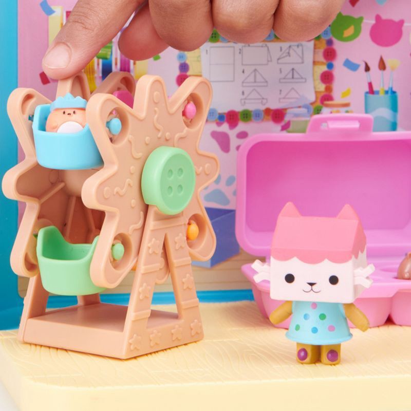 slide 4 of 8, Gabby's Dollhouse Baby Box Cat Craft-A-Riffic Room with Exclusive Figure, 1 ct