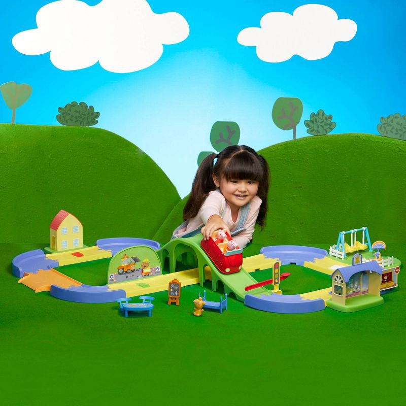 slide 9 of 9, Peppa Pig All Around Peppa's Town Set with Adjustable Track, 1 ct