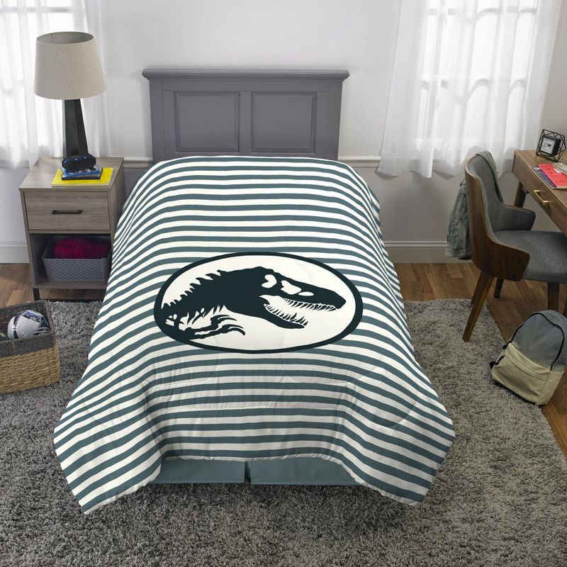 slide 2 of 6, Jurassic World Reversible Kids' Comforter, 1 ct