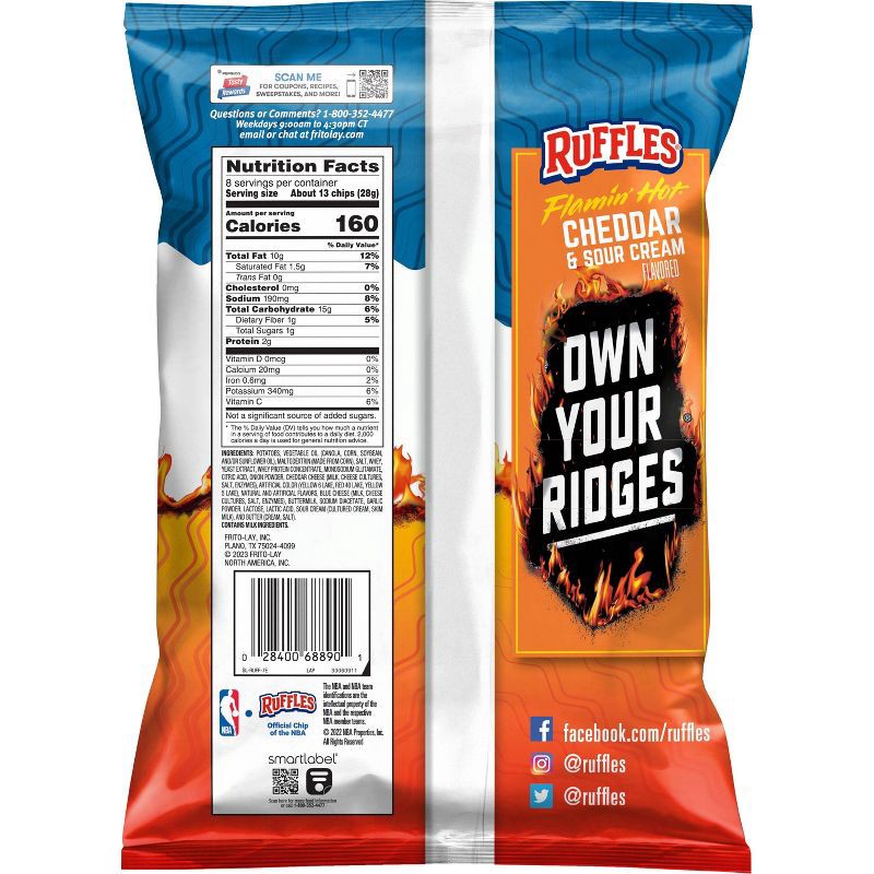 slide 2 of 6, Ruffles Flamin' Hot Cheddar Sour Cream Potato Chips - 8oz, 8 oz