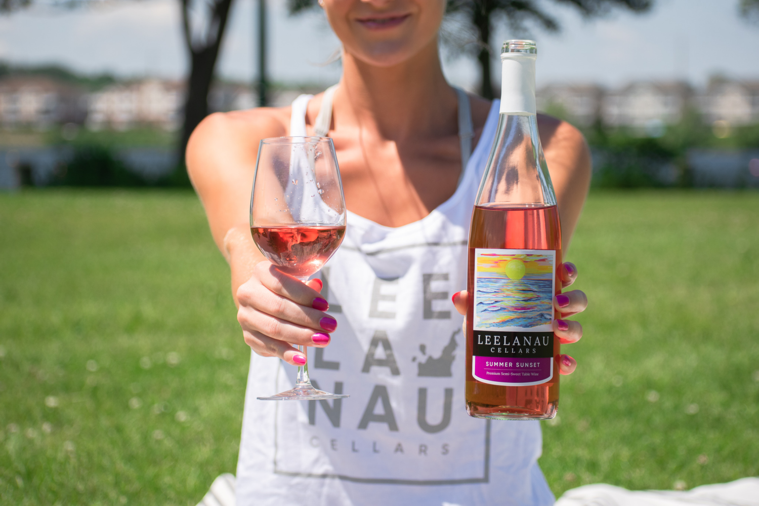 slide 5 of 5, Leelanau Cellars Summer Sunset Michigan Rose Wine, 750 ml