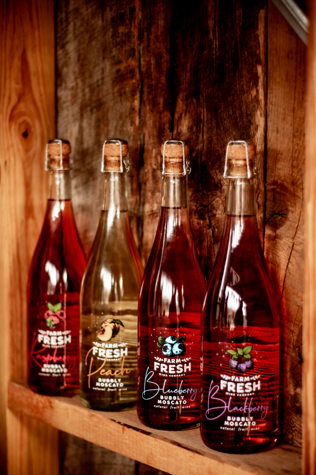 slide 3 of 5, Leelanau Cellars Farm Fresh Raspberry Bubbly Moscato - 750ml Bottle, 750 ml