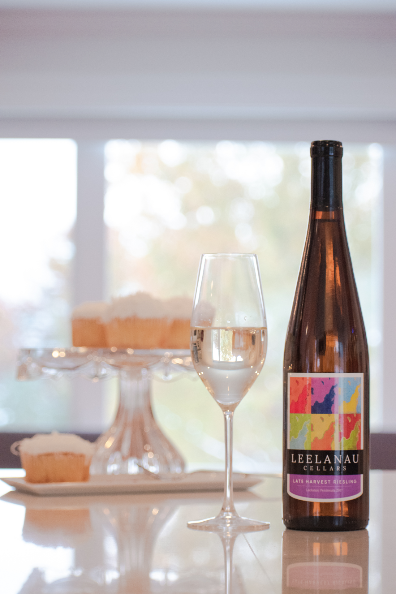 slide 3 of 5, Leelanau Cellars Late Harvest Riesling 2012, 750 ml