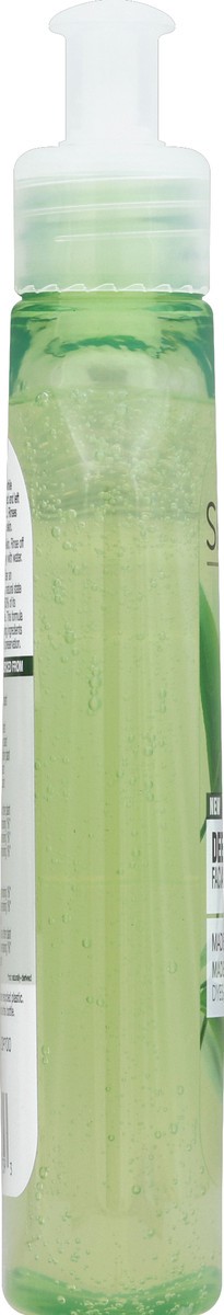 slide 3 of 6, Garnier Green Tea Deep Pore Cleanser, 6.78 fl oz