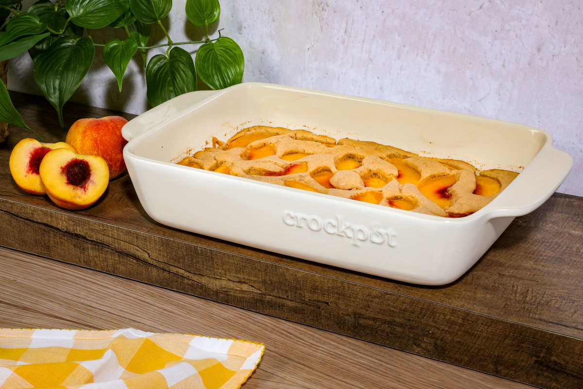 slide 2 of 2, Gibson Artisan Bakeware - White - Rectangle, 4 qt