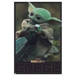 Trends Star Wars: The Mandalorian Grogu Poster, 22.375 in x 34 in