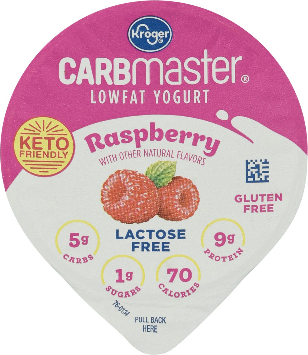 slide 10 of 11, Kroger Carbmaster Cultured Dairy Blend Raspberry, 6 oz