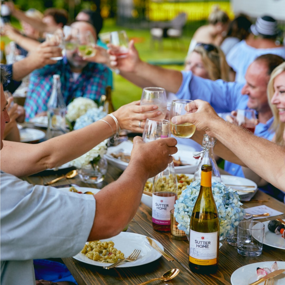 slide 3 of 8, Sutter Home Pink Moscato California Pink Wine, 750 ml Glass Bottle, 10% ABV, 750 ml