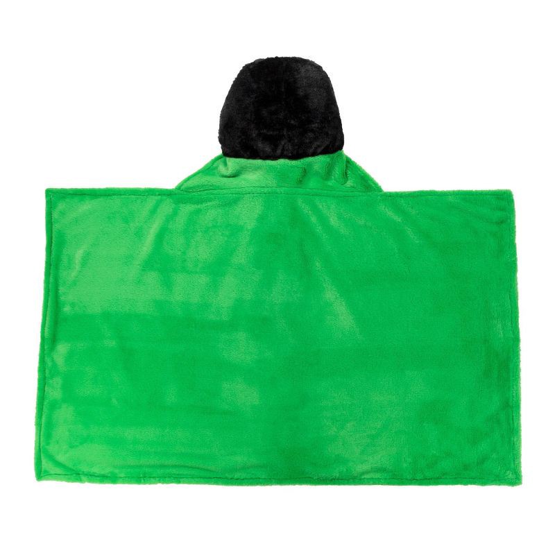 slide 5 of 5, Marvel Hulk Kids' Hooded Blanket Green, 1 ct