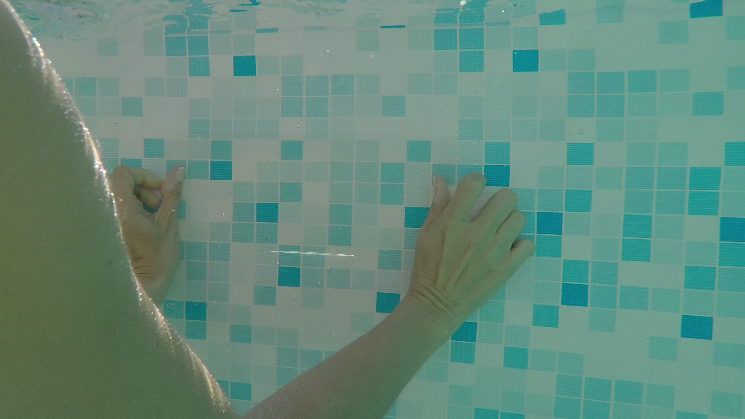 slide 4 of 5, Flex Seal Flex Tape White 4 in x, 5 ft