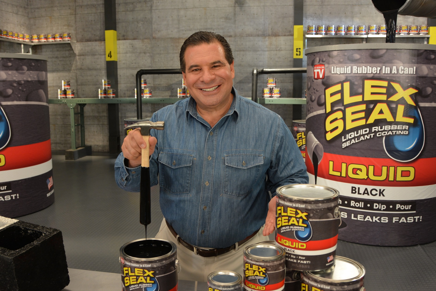 slide 4 of 4, Flex Seal Black Liquid, 32 oz
