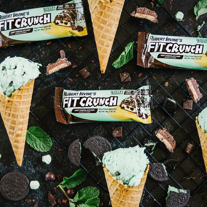 slide 5 of 6, FITCRUNCH Mint Chocolate Chip Baked Snack Bar - 4ct, 4 ct