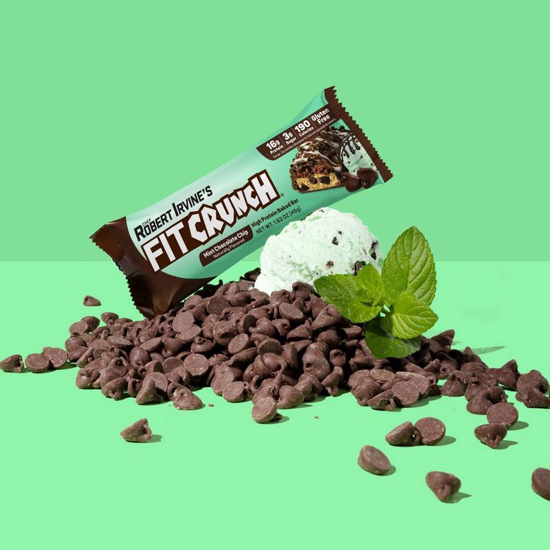 slide 6 of 6, FITCRUNCH Mint Chocolate Chip Baked Snack Bar - 4ct, 4 ct