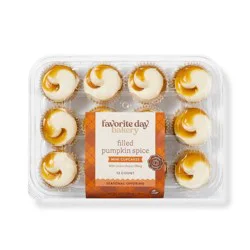 Harvest Pumpkin Spice Mini Cupcakes - 10oz/12ct - Favorite Day™