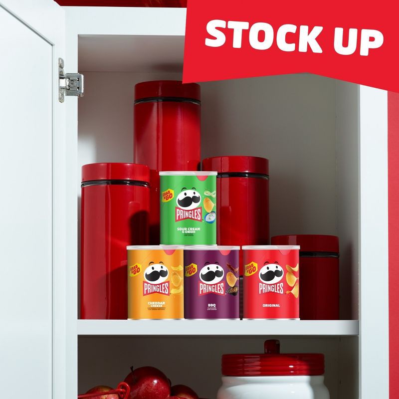 slide 5 of 9, Pringles Grab And Go Variety Pack - 22oz/16ct, 22 oz, 16 ct