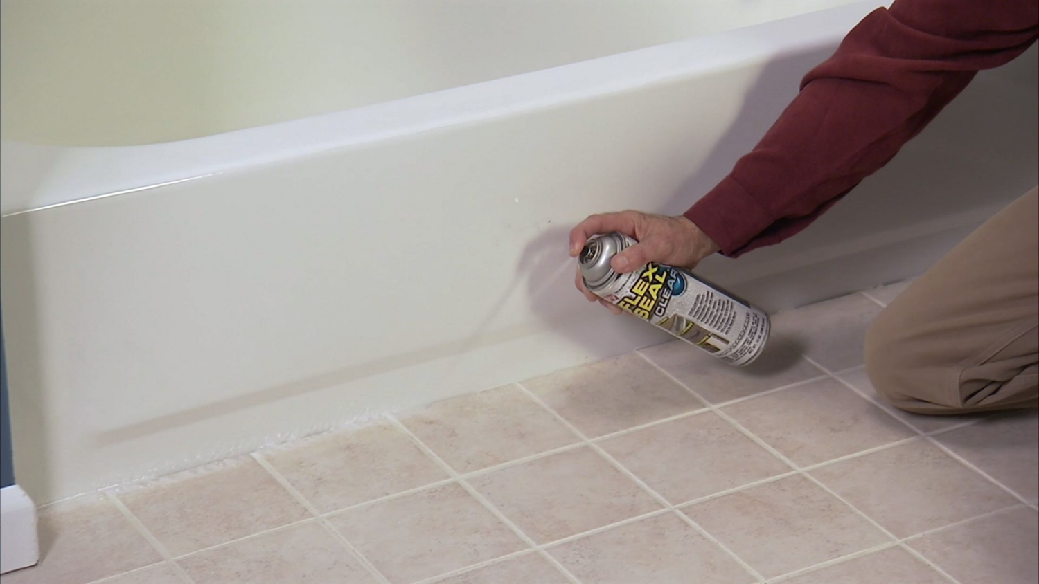 slide 3 of 4, Flex Seal Clear Spray, 1 ct