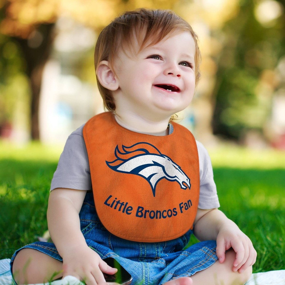 slide 2 of 3, NFL Denver Broncos Baby Bib, 1 ct