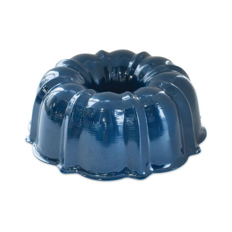 Nordic Ware 3pc Bundt Pan with Translucent Cake Keeper 3 ct