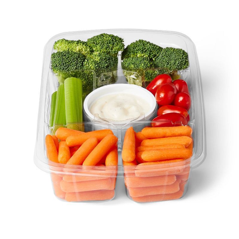 slide 2 of 4, Organic Vegetable Tray with Organic Ranch Dip (Veggies may Vary) - 16oz - Good & Gather™, 16 oz