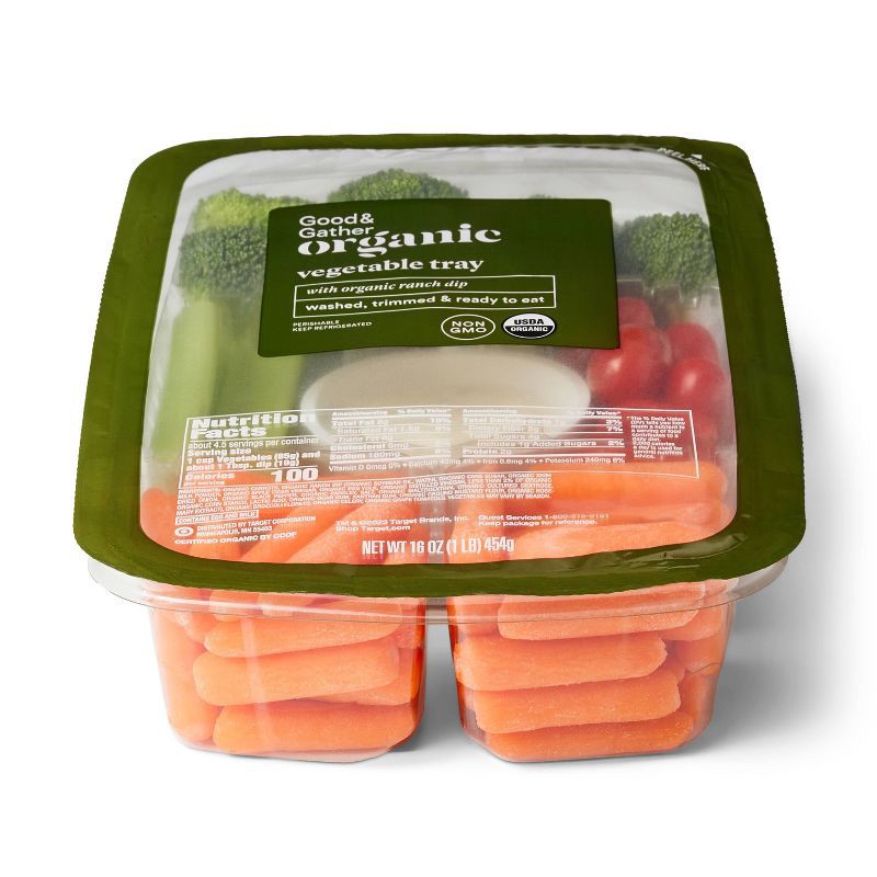 slide 3 of 4, Organic Vegetable Tray with Organic Ranch Dip (Veggies may Vary) - 16oz - Good & Gather™, 16 oz