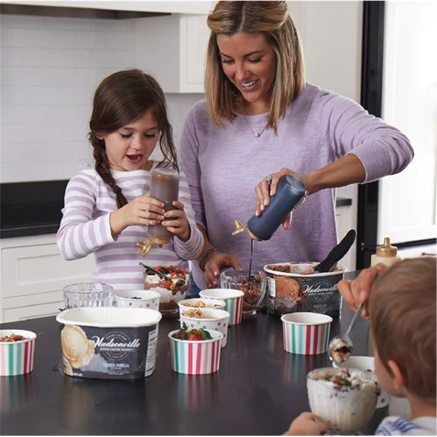 slide 2 of 5, Hudsonville French Vanilla Ice Cream 48 fl oz, 48 fl oz