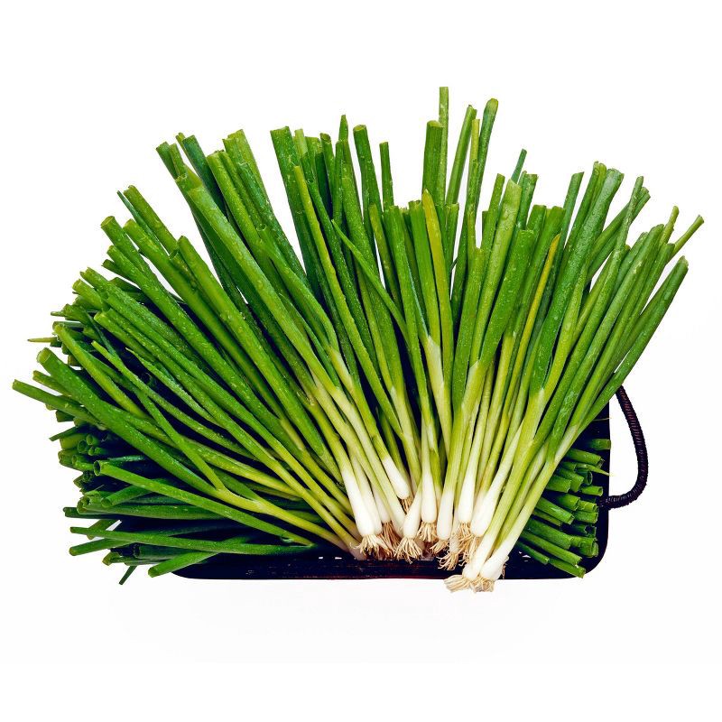 slide 2 of 4, Organic Green Onion Bunch - 5.5oz, 5.5 oz