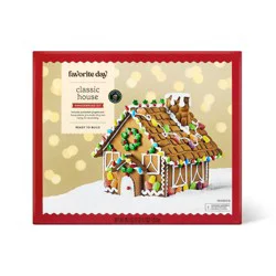 Christmas Classic House Gingerbread House Kit - 36.2oz - Favorite Day™