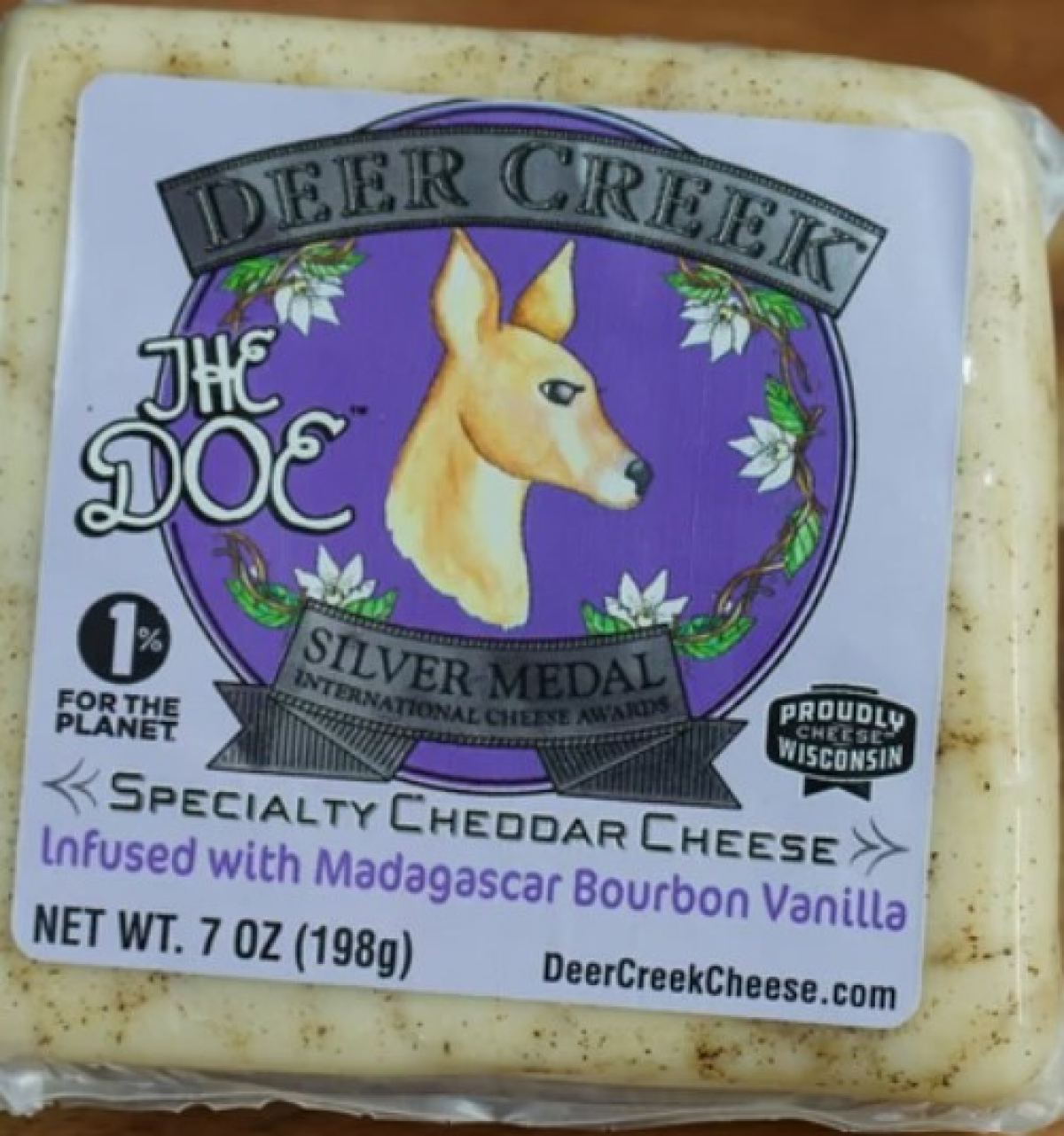 slide 1 of 4, Deer Creek Cheese Doe Cheddar Bourbon, 7 oz, 7 oz