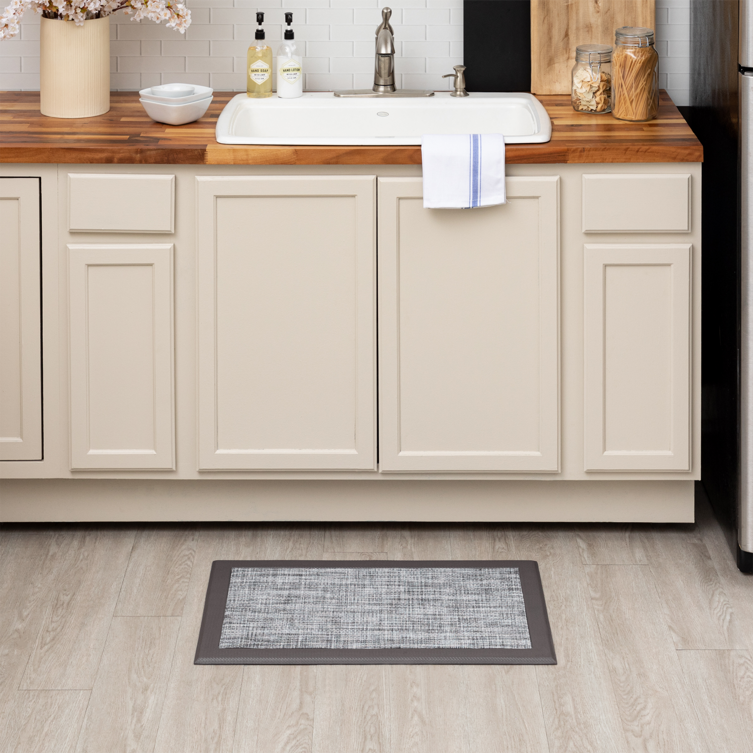 slide 2 of 3, Mohawk Faux Linen Mat,18 in x 30in, Gray, 1 ct